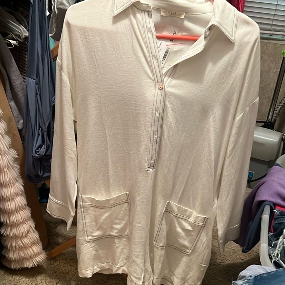 White Long Sleeve Tunic with Pockets